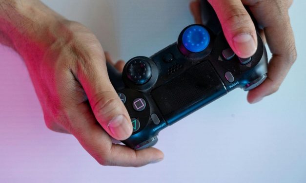 Do you really need a controller for mobile games?