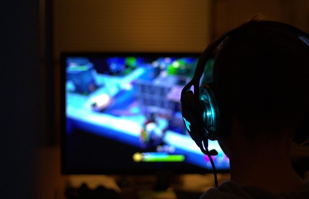 Could a Cloud or Cross-Platform Solution Bring CS:GO to Console?