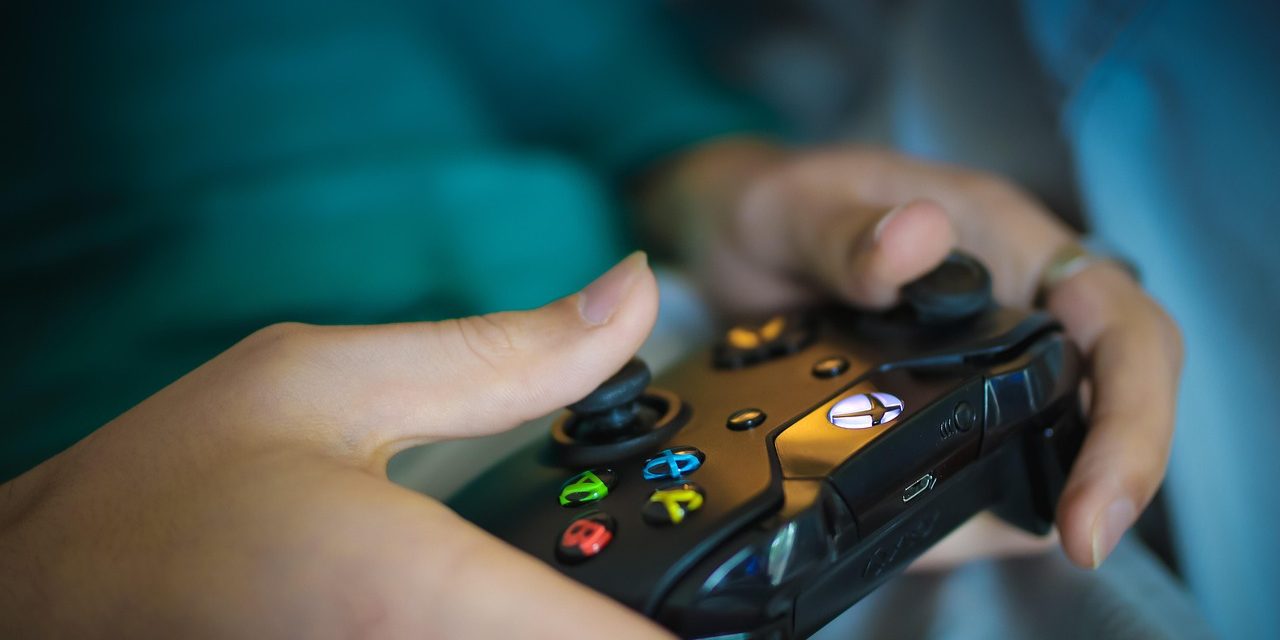 From V-Bucks to Battle Passes: How Payment Evolution Shaped Modern Gaming